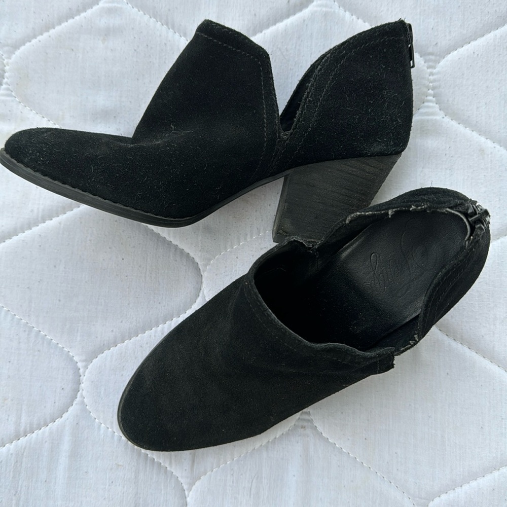 Cute black velvet ankle boots